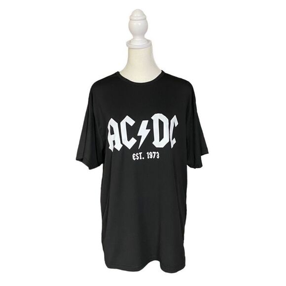 Hot Topic Black and White AC/DC Band Short Sleeve Crewneck T-Shirt Medium - Picture 1 of 10